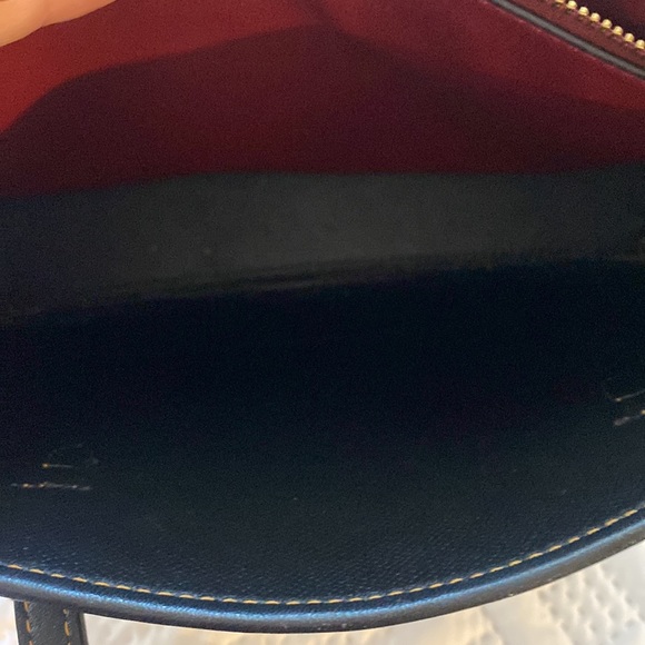 Coach Bag w/ removable strap - Picture 8 of 14